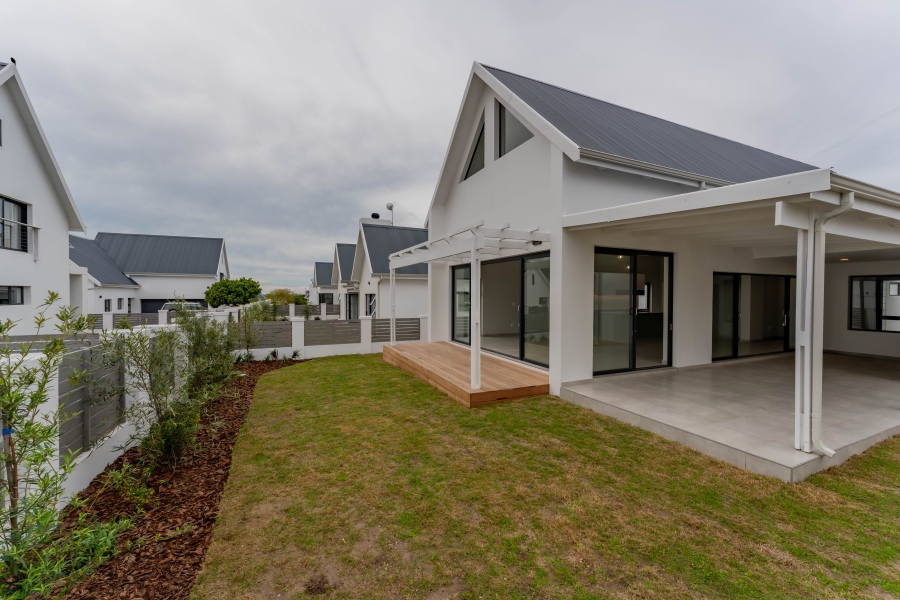 3 Bedroom Property for Sale in St Francis Links Eastern Cape